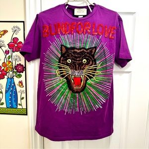 Gucci purple Blind For love Panther T-shirt, size M, authentic.